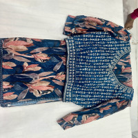 chinon-crepe-designer-saree-003