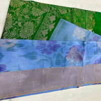 Weavers offer Rajkot Ikkat pattu-RIKP11